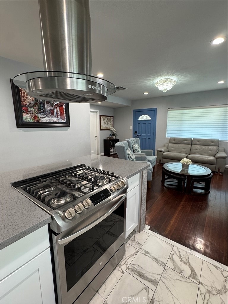 9782 Broadway - Photo 8