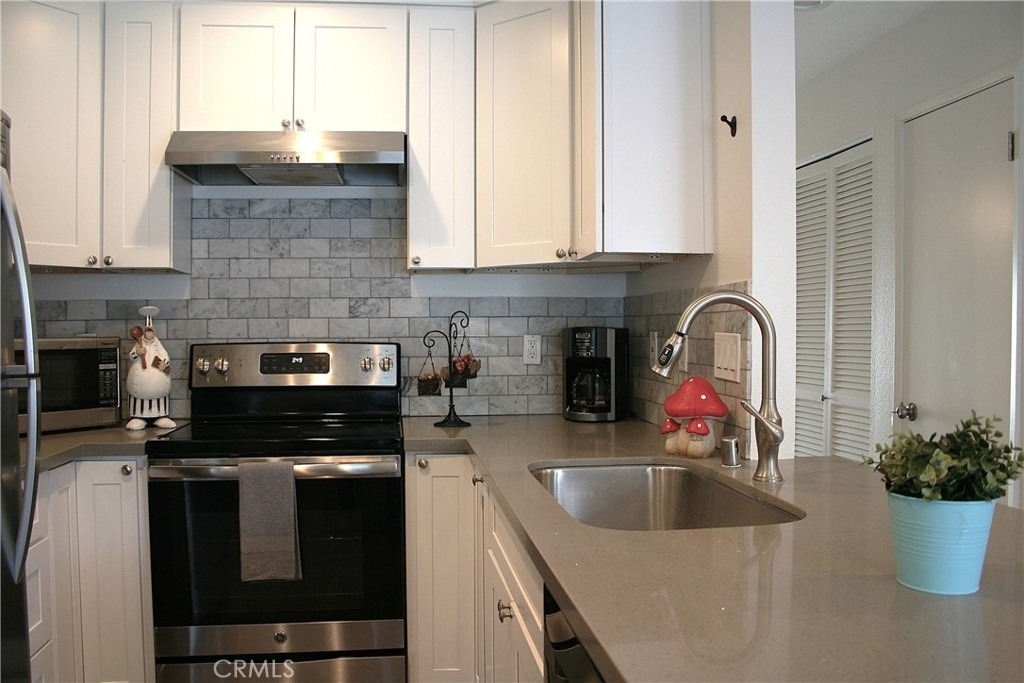 23768 North Shore Lane - Photo 10