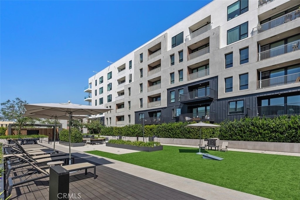 4200 Rivington - Photo 0