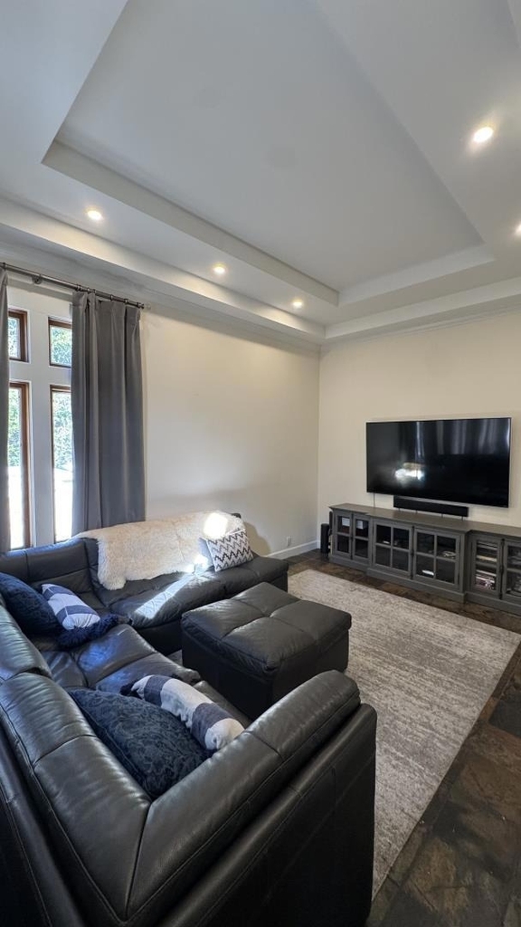 87 Tara Road - Photo 8