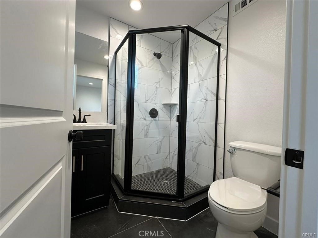 2823 Maple - Photo 5