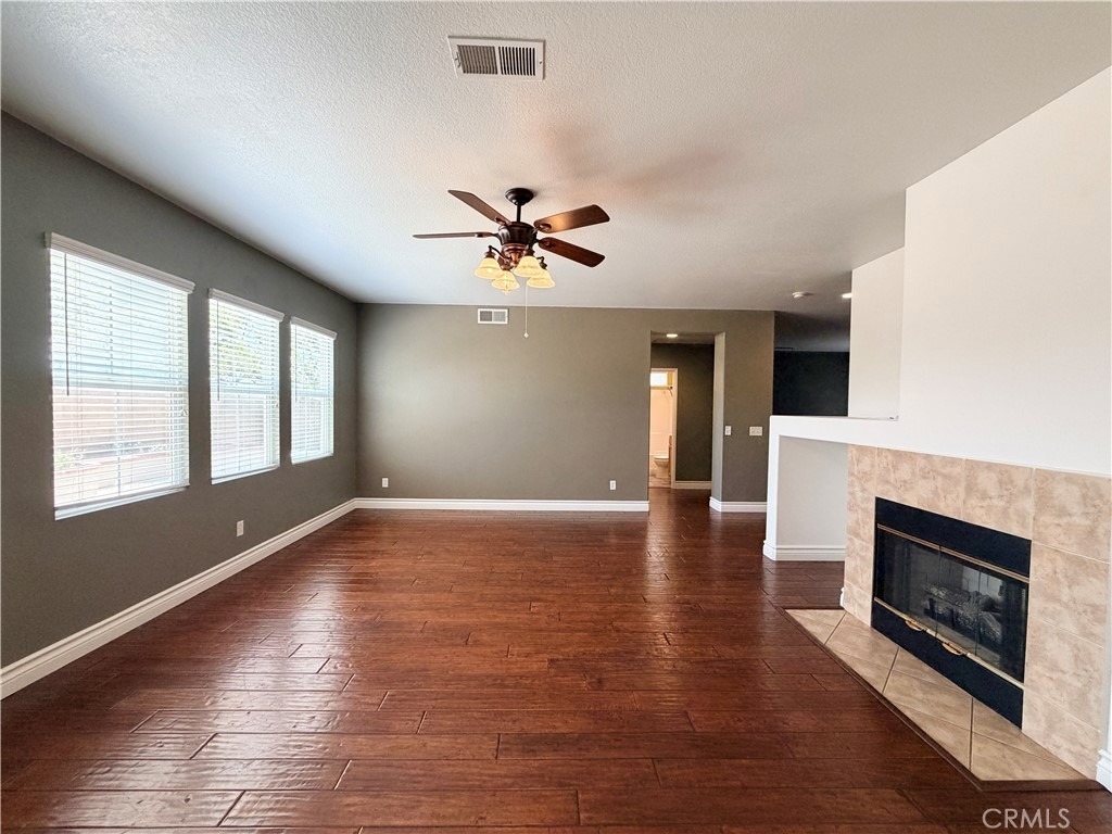 1884 Pinnacle Way - Photo 10