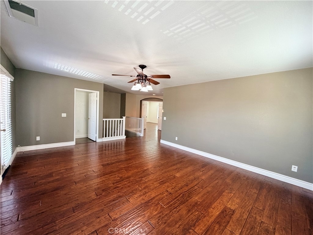 1884 Pinnacle Way - Photo 20