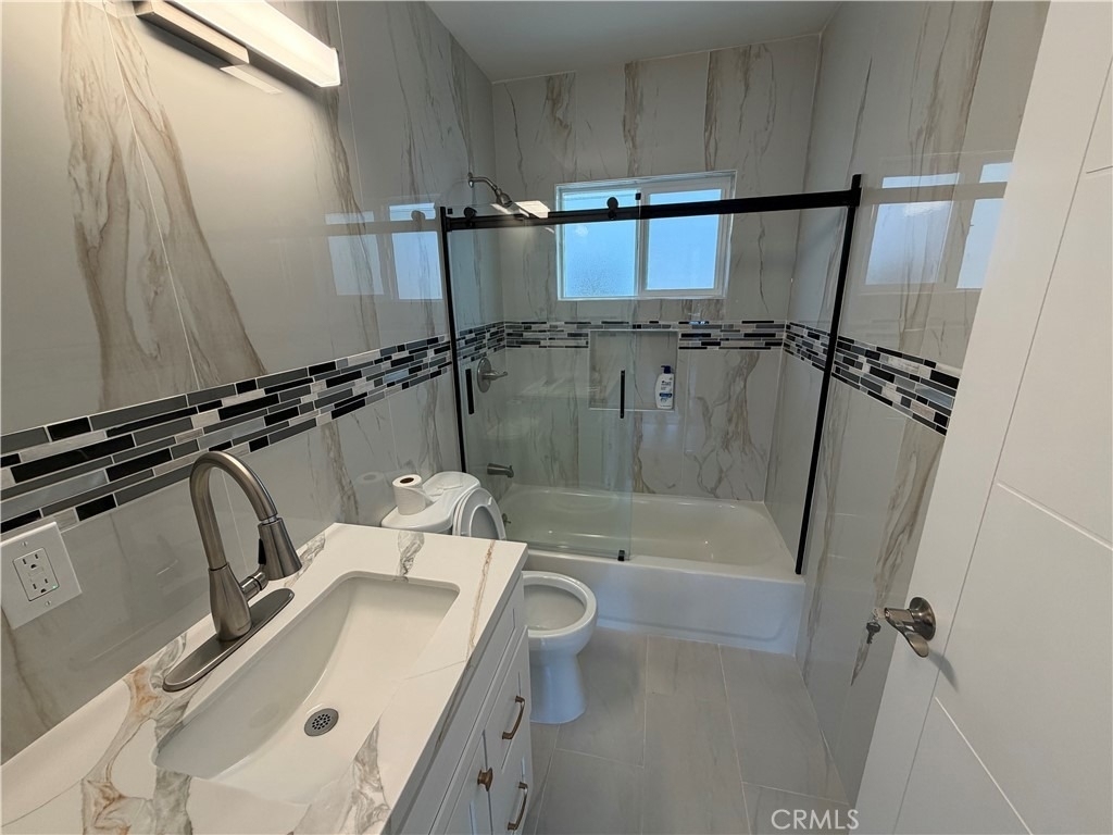 3234 Vineland - Photo 7