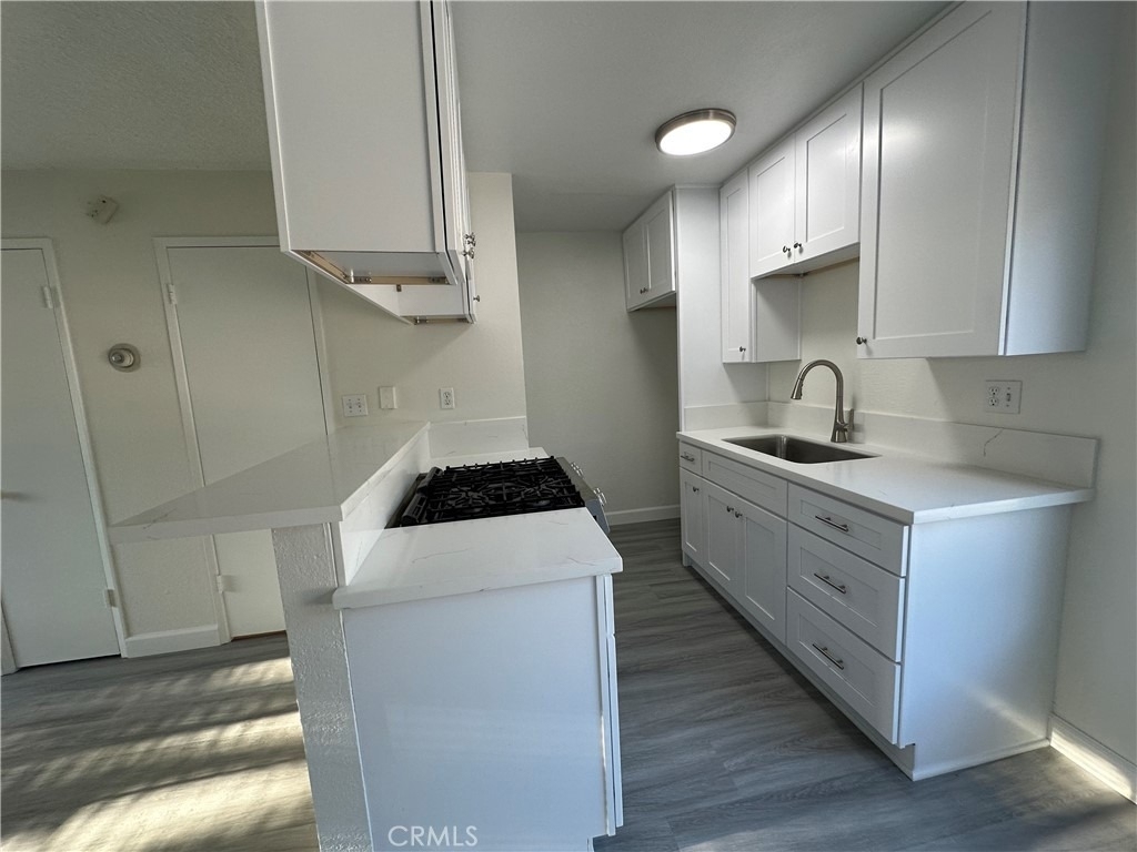 656 Lemar Park Drive - Photo 10