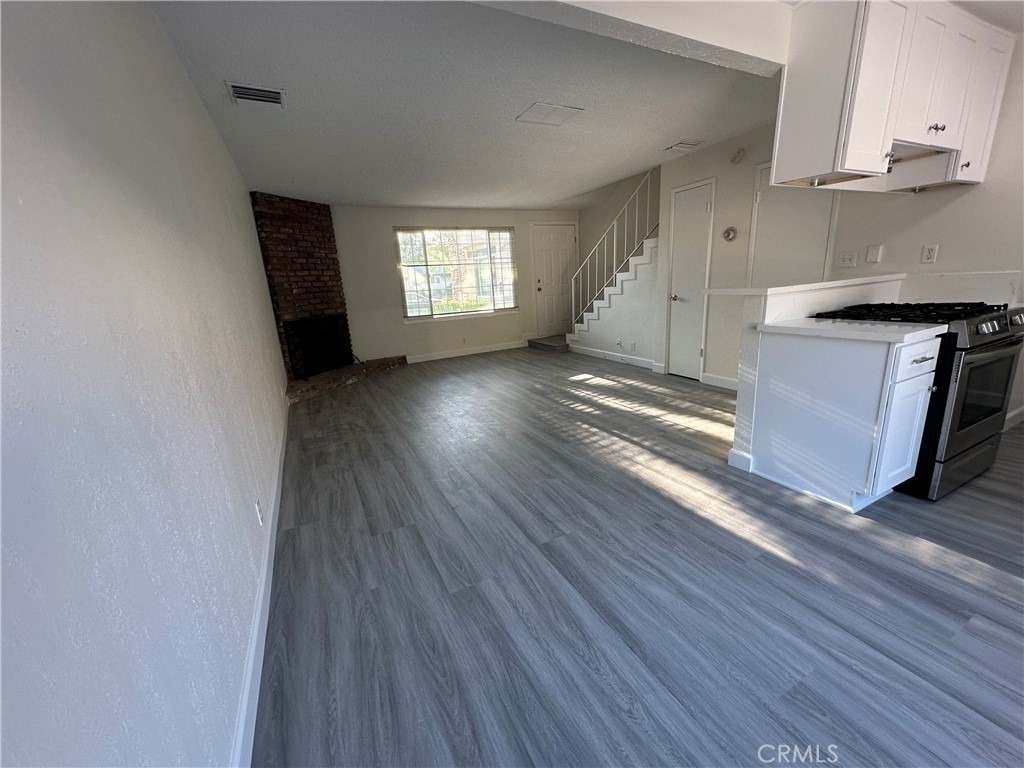 656 Lemar Park Drive - Photo 5