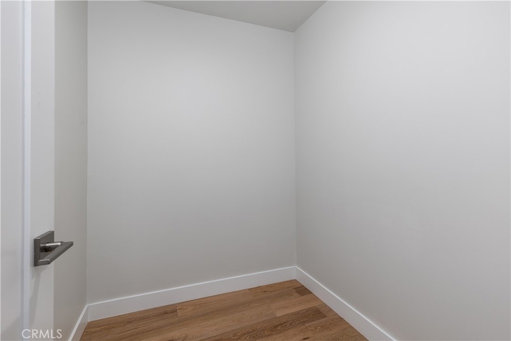 2824 Rowena Avenue - Photo 21