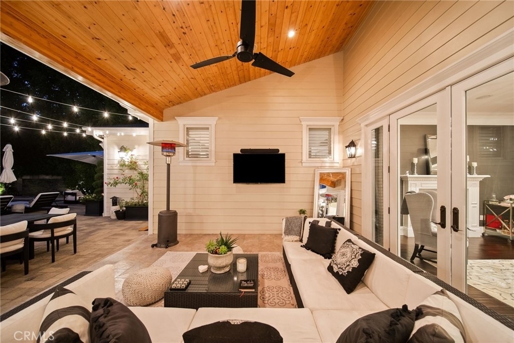 4917 Edgerton - Photo 13