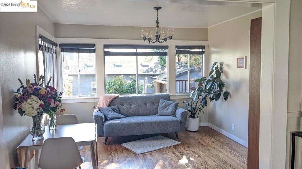 1730 Francisco St - Photo 7