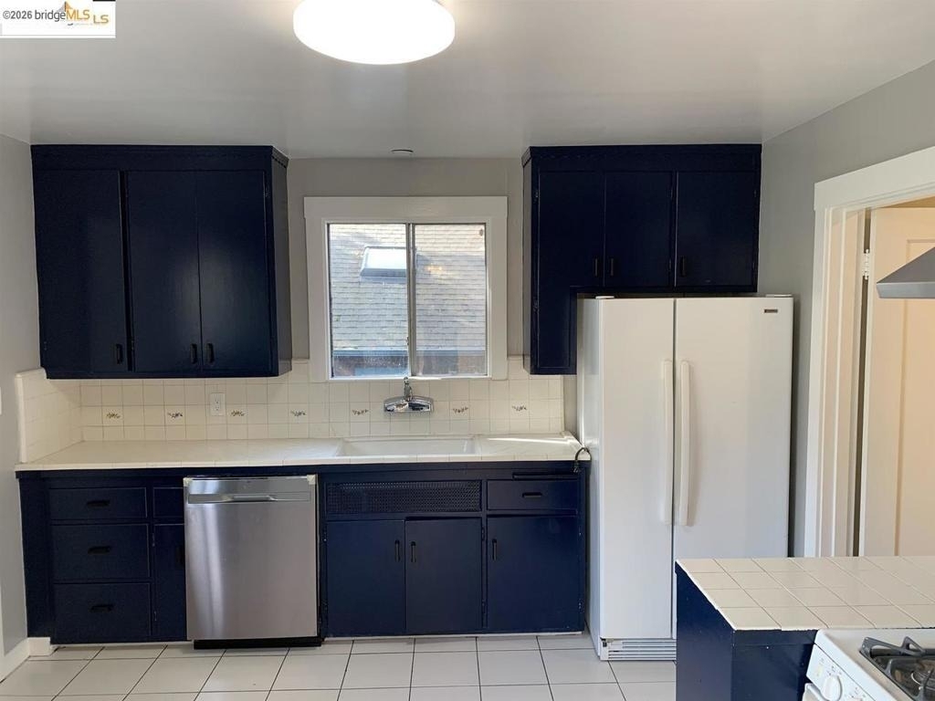 1730 Francisco St - Photo 9
