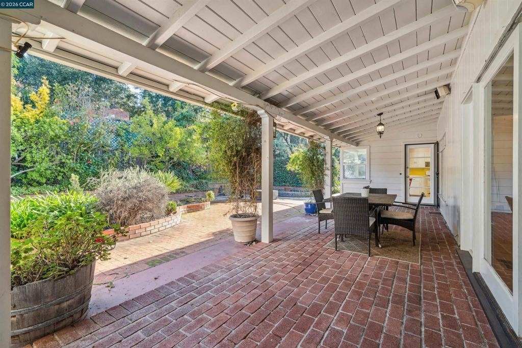 818 Solana - Photo 0