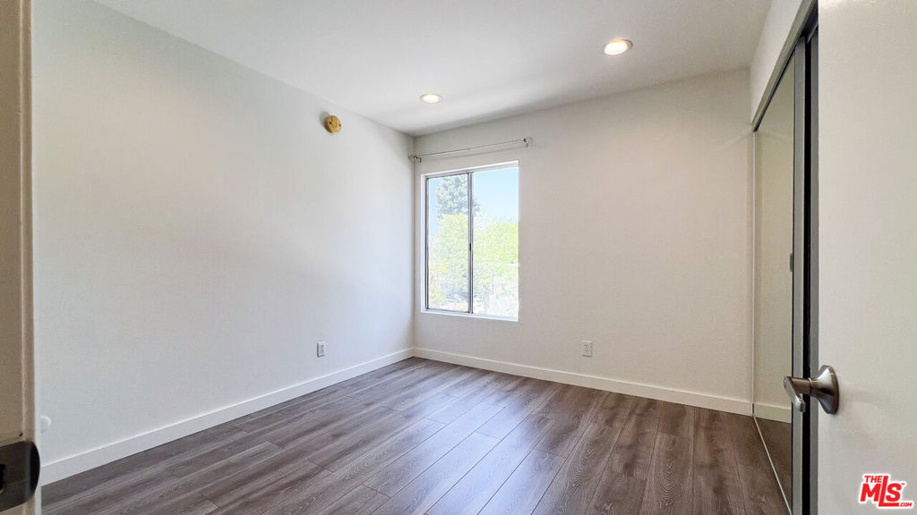5700 Etiwanda Avenue - Photo 11