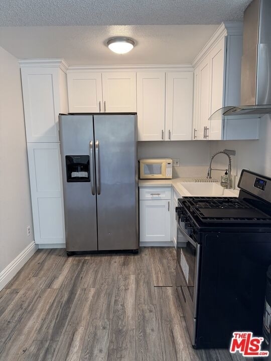 7418 Amigo Avenue - Photo 2
