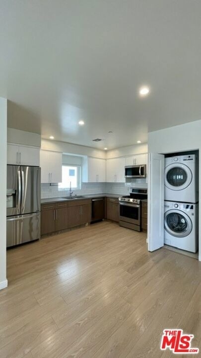 5230 1/2 Satsuma Avenue - Photo 6