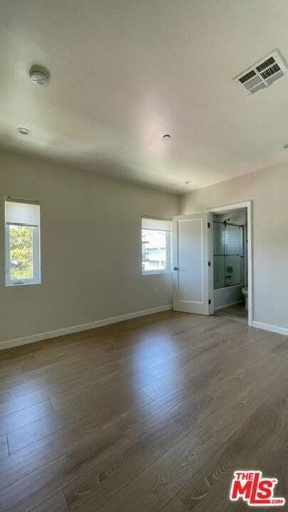 5230 1/2 Satsuma Avenue - Photo 15