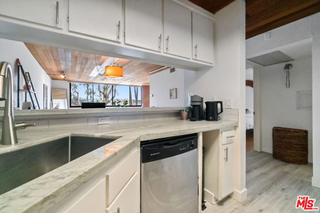 6209 Pacific Avenue - Photo 18