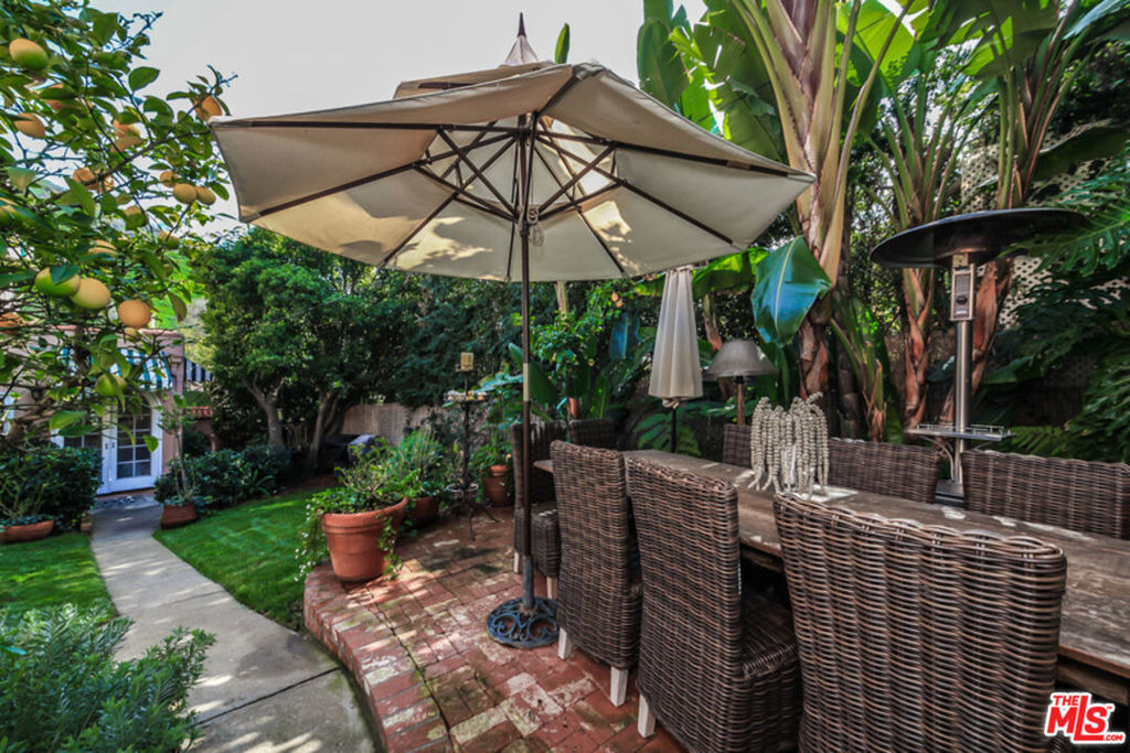1367 N Beverly Drive - Photo 38