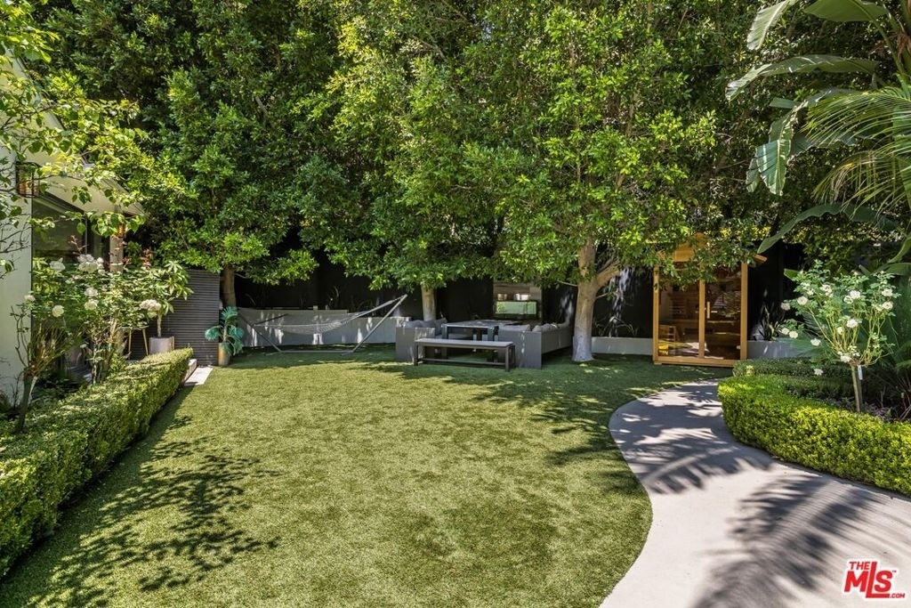 8516 Franklin Avenue - Photo 19