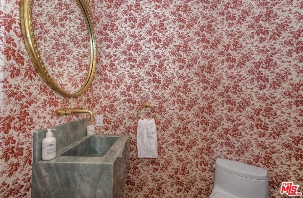 8516 Franklin Avenue - Photo 15