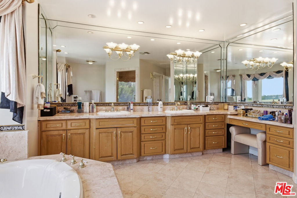 12570 Bull Canyon Road - Photo 14
