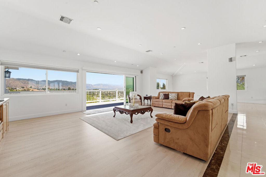 12570 Bull Canyon Road - Photo 10