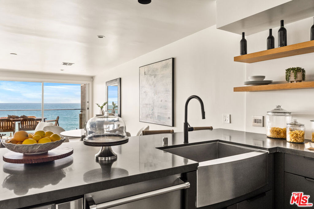 20448 Pacific Coast Highway - Photo 13
