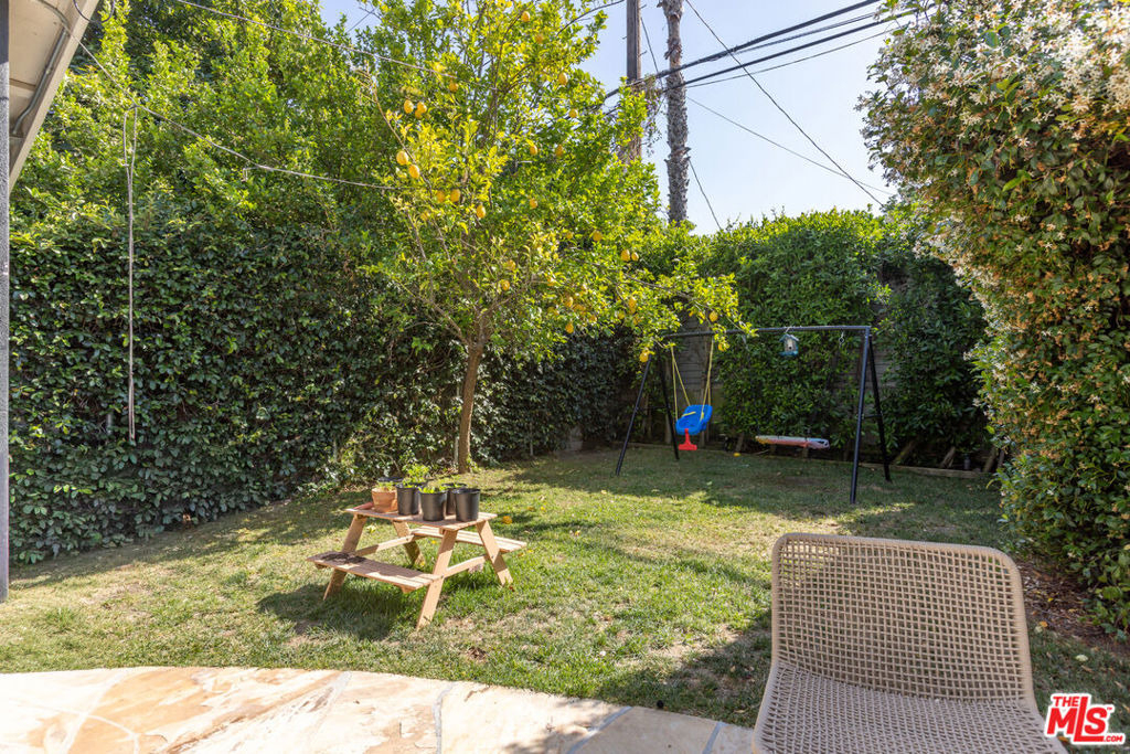 4114 Edenhurst Avenue - Photo 33
