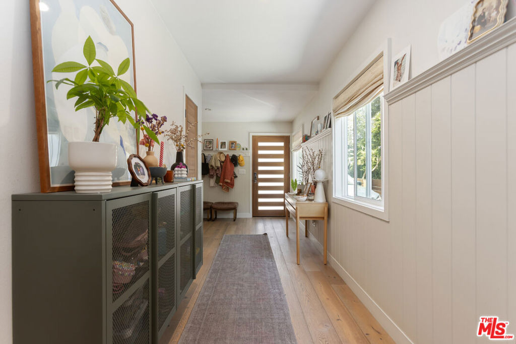 4114 Edenhurst Avenue - Photo 9
