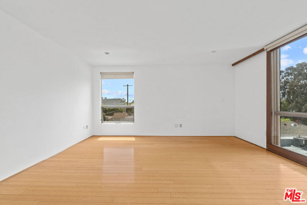 802 Indiana Avenue - Photo 24