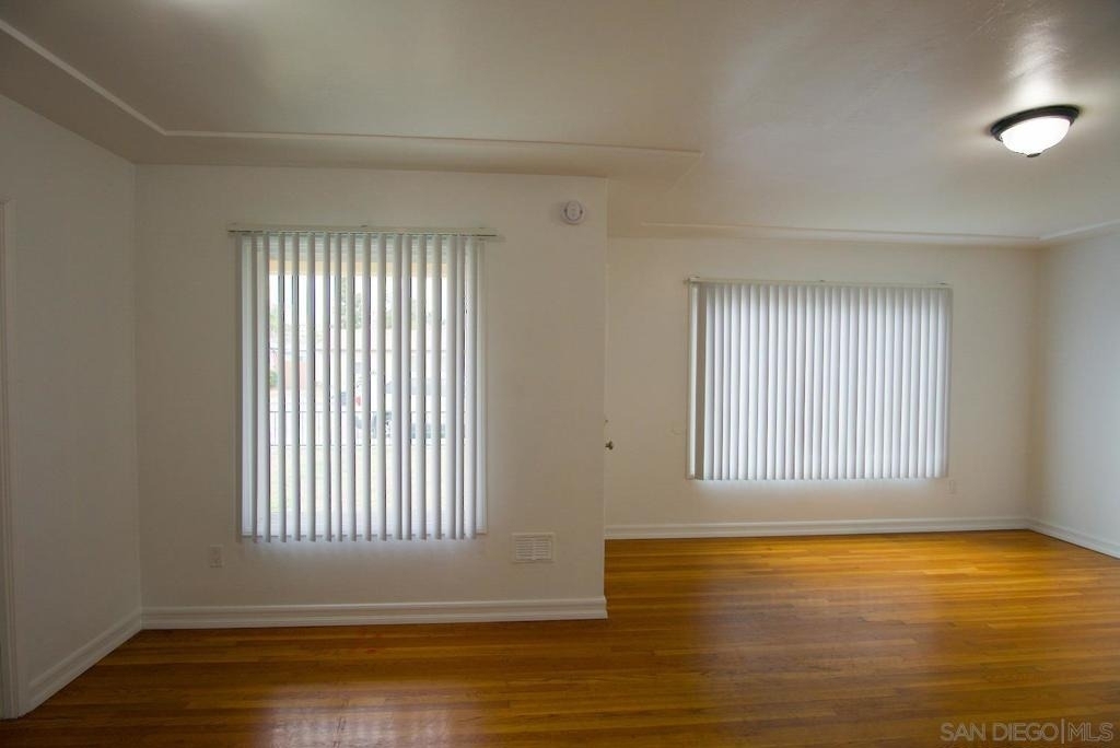 170 Garrett Ave. - Photo 2