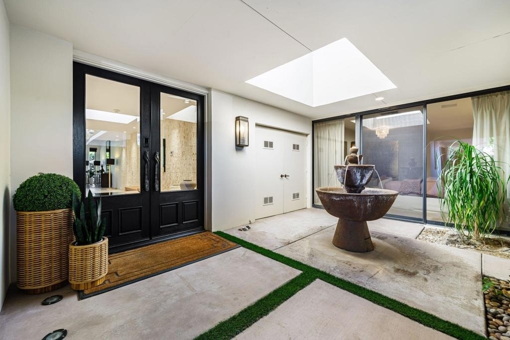 6 Exeter Court - Photo 8