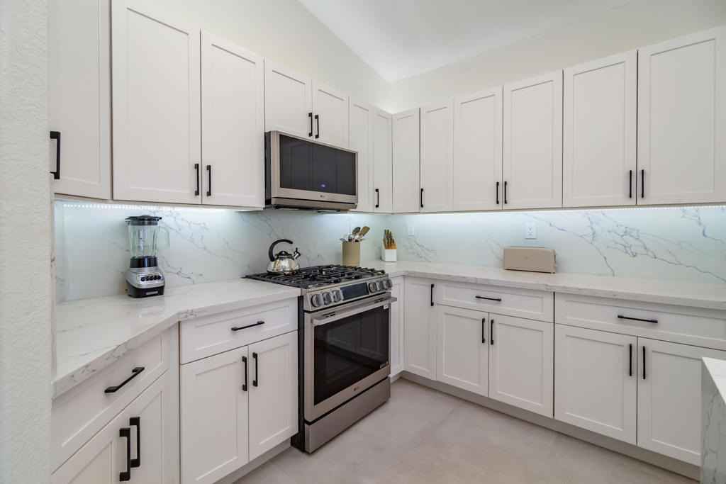 67568 S Laguna Drive - Photo 4