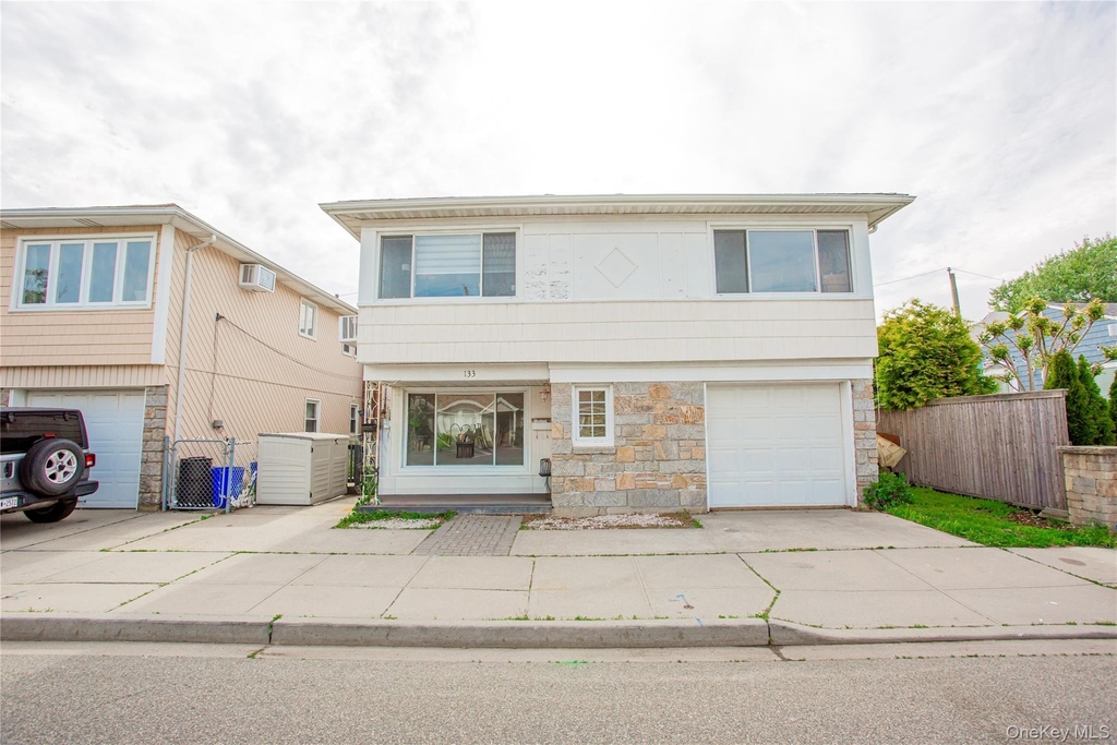 133 Cleveland Avenue - Photo 1