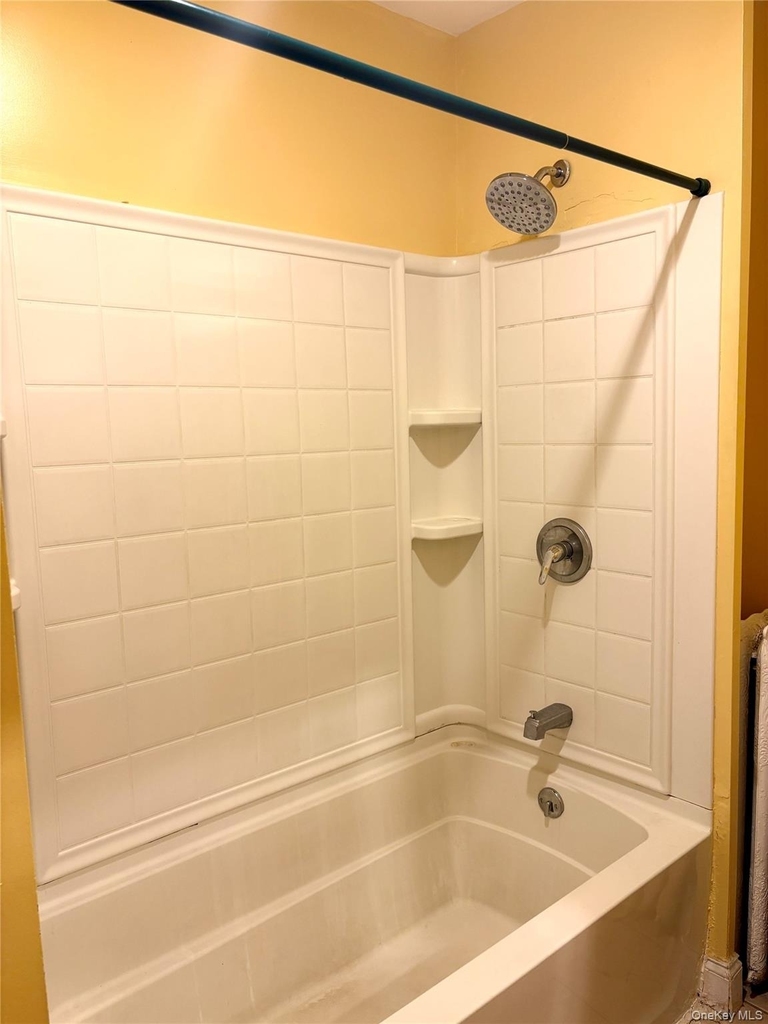 2 Morris Avenue - Photo 7