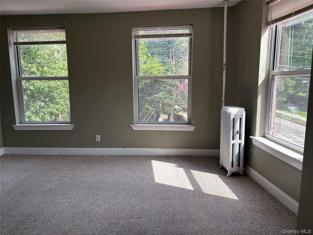 2 Morris Avenue - Photo 16