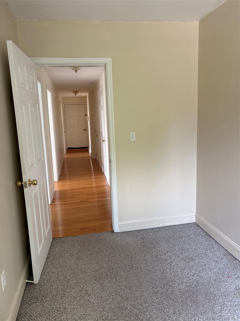 2 Morris Avenue - Photo 19