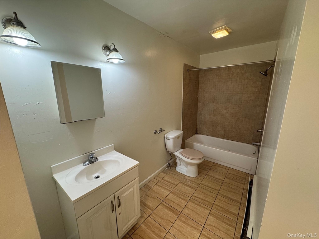 21 Jewett Avenue - Photo 5