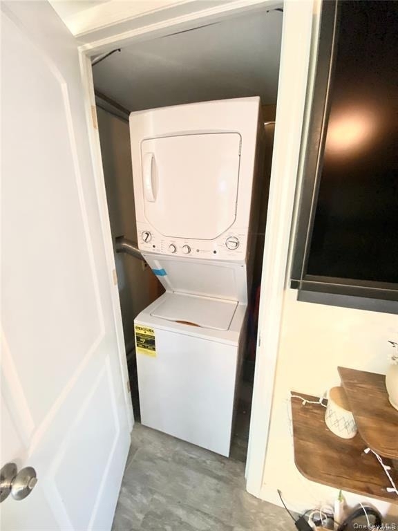 102 Troy Avenue - Photo 12