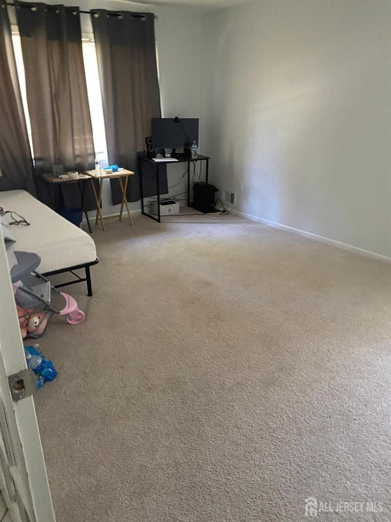 100 E Riverbend Drive - Photo 24