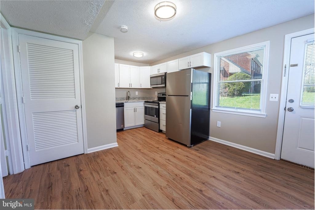 3103 Shawnee Drive - Photo 1