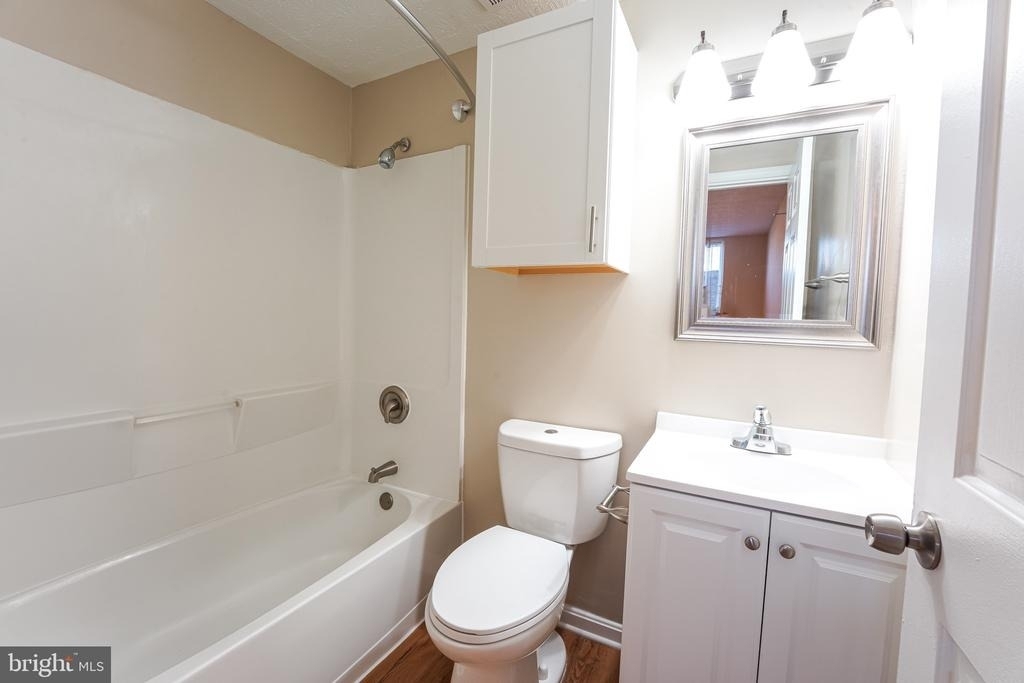 3103 Shawnee Drive - Photo 2