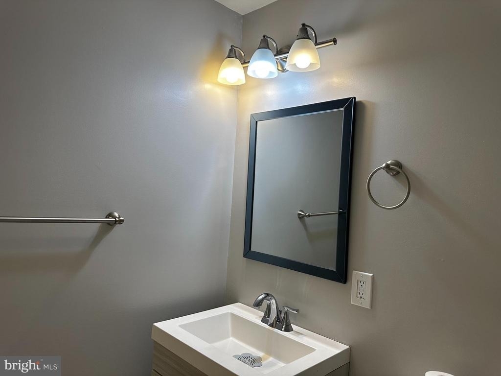 6723 Averett Court - Photo 16
