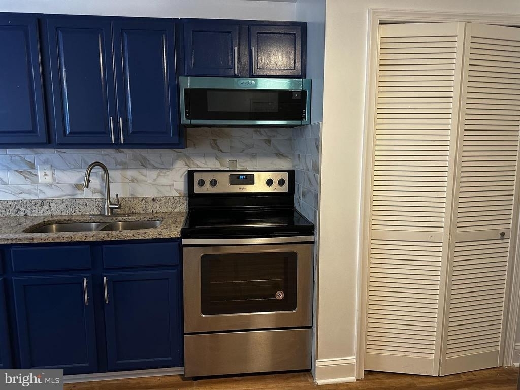 6723 Averett Court - Photo 11