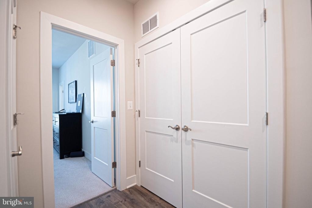2453 Liberty Loop - Photo 5