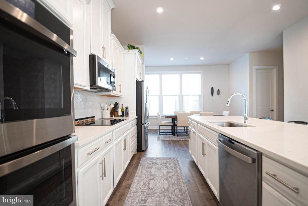 2453 Liberty Loop - Photo 25
