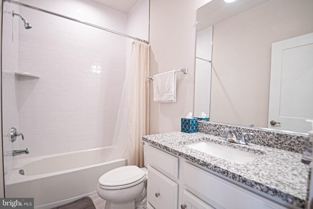 2453 Liberty Loop - Photo 15