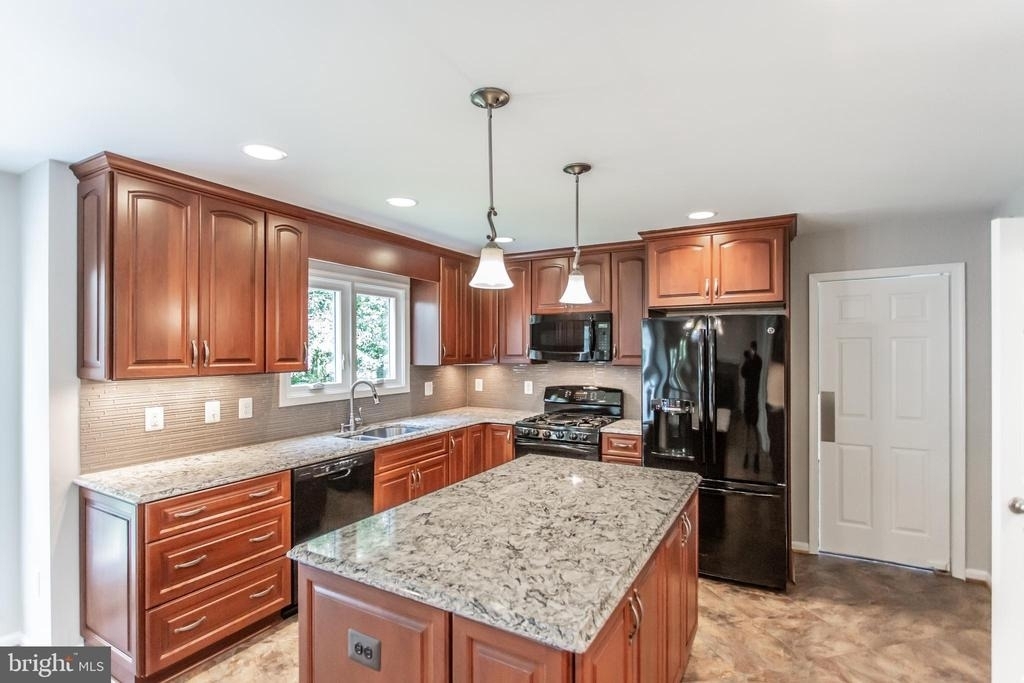 1476 Powells Tavern Place - Photo 11