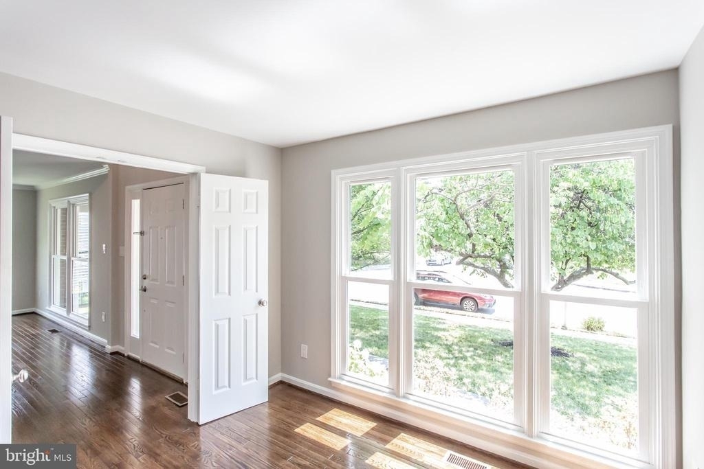 1476 Powells Tavern Place - Photo 5