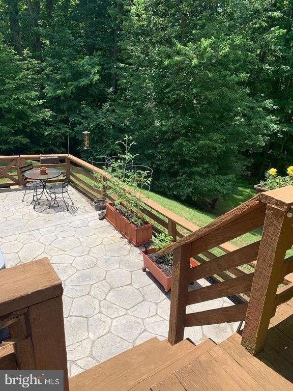 9207 Beachway Lane - Photo 25