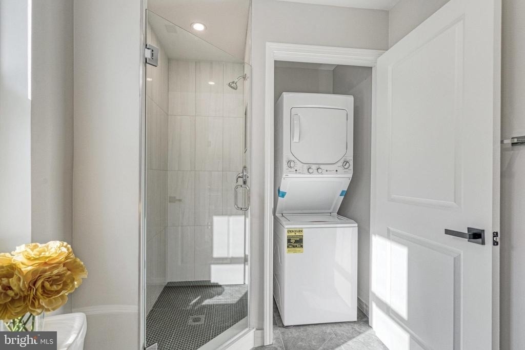 10237 Stratford Avenue - Photo 19